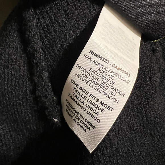 Nike NXR Beanie - Picture 4 of 6